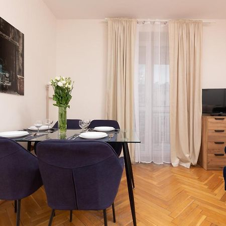 City Center Apartment Elektoralna By Noclegi Renters Varsó Kültér fotó