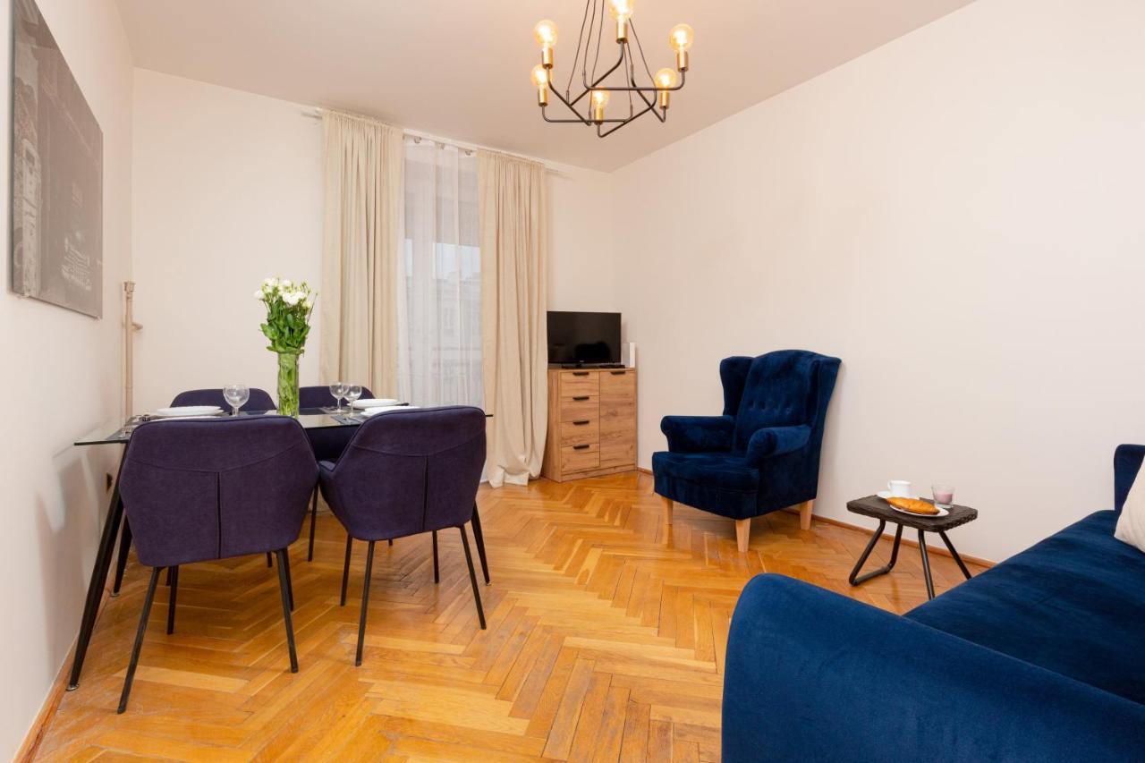 City Center Apartment Elektoralna By Noclegi Renters Varsó Kültér fotó