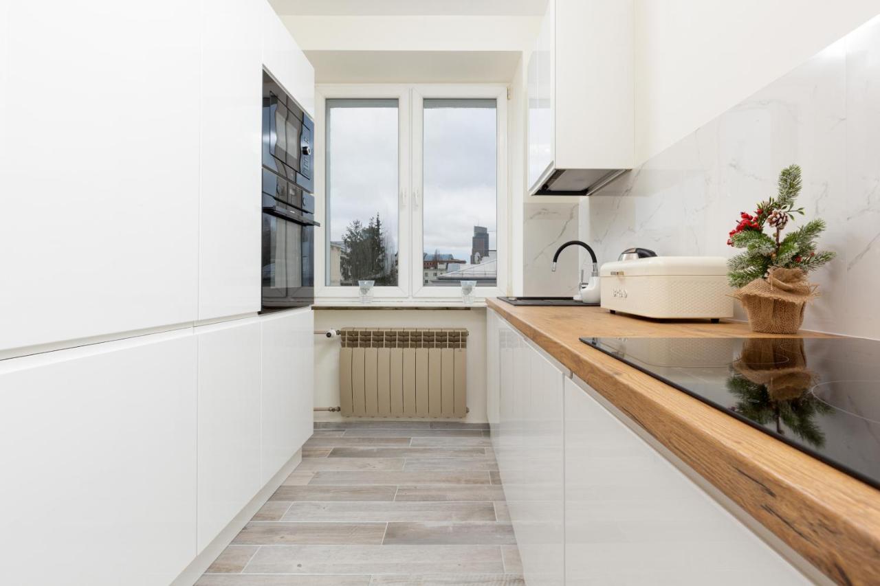 City Center Apartment Elektoralna By Noclegi Renters Varsó Kültér fotó